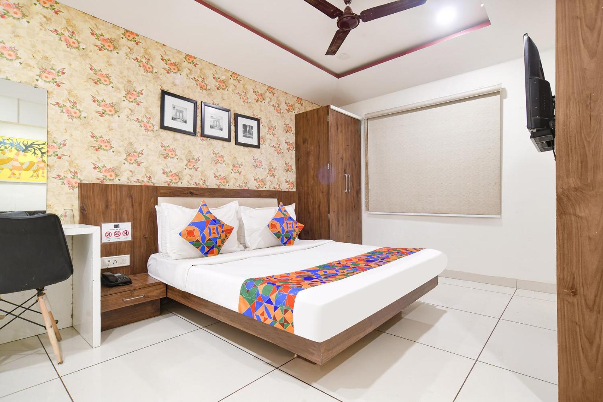 Fabhotel Shree Ram Palace Індаур Екстер'єр фото
